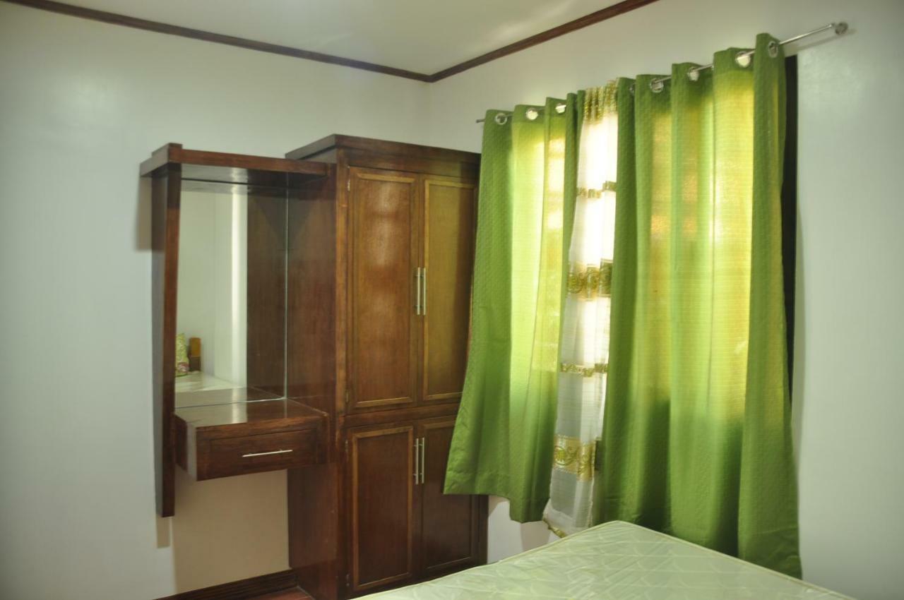 Badladz Staycation Condos Puerto Galera Luaran gambar